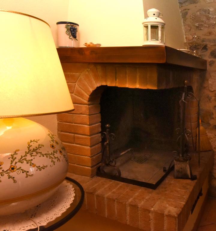 Castiglione dʼOrcia Agriturismo La Valle Del Sole מראה חיצוני תמונה